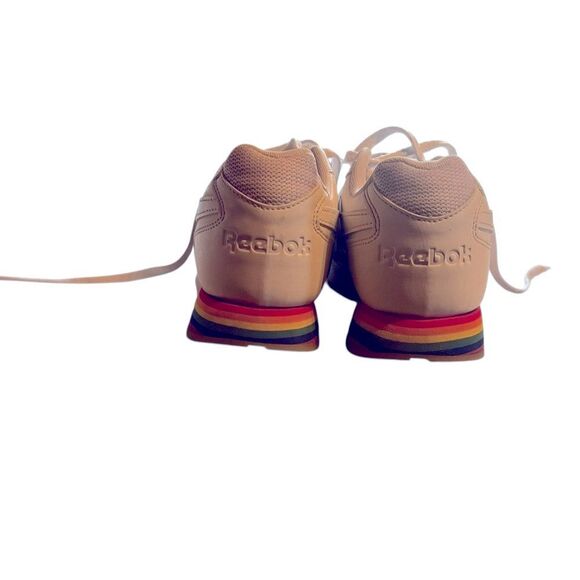 Reebok White Classic Shoes - Picture 5 of 5